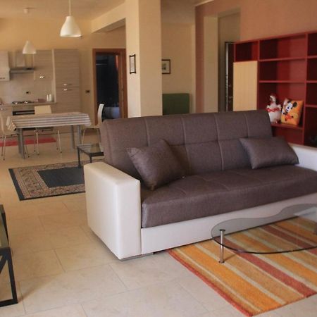 Il Paradiso Di Ele Apartment Сиракуза Екстериор снимка