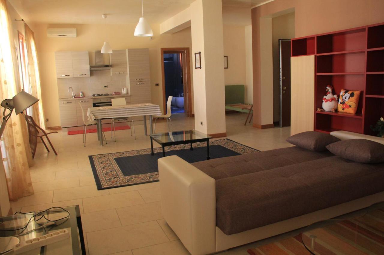 Il Paradiso Di Ele Apartment Сиракуза Екстериор снимка